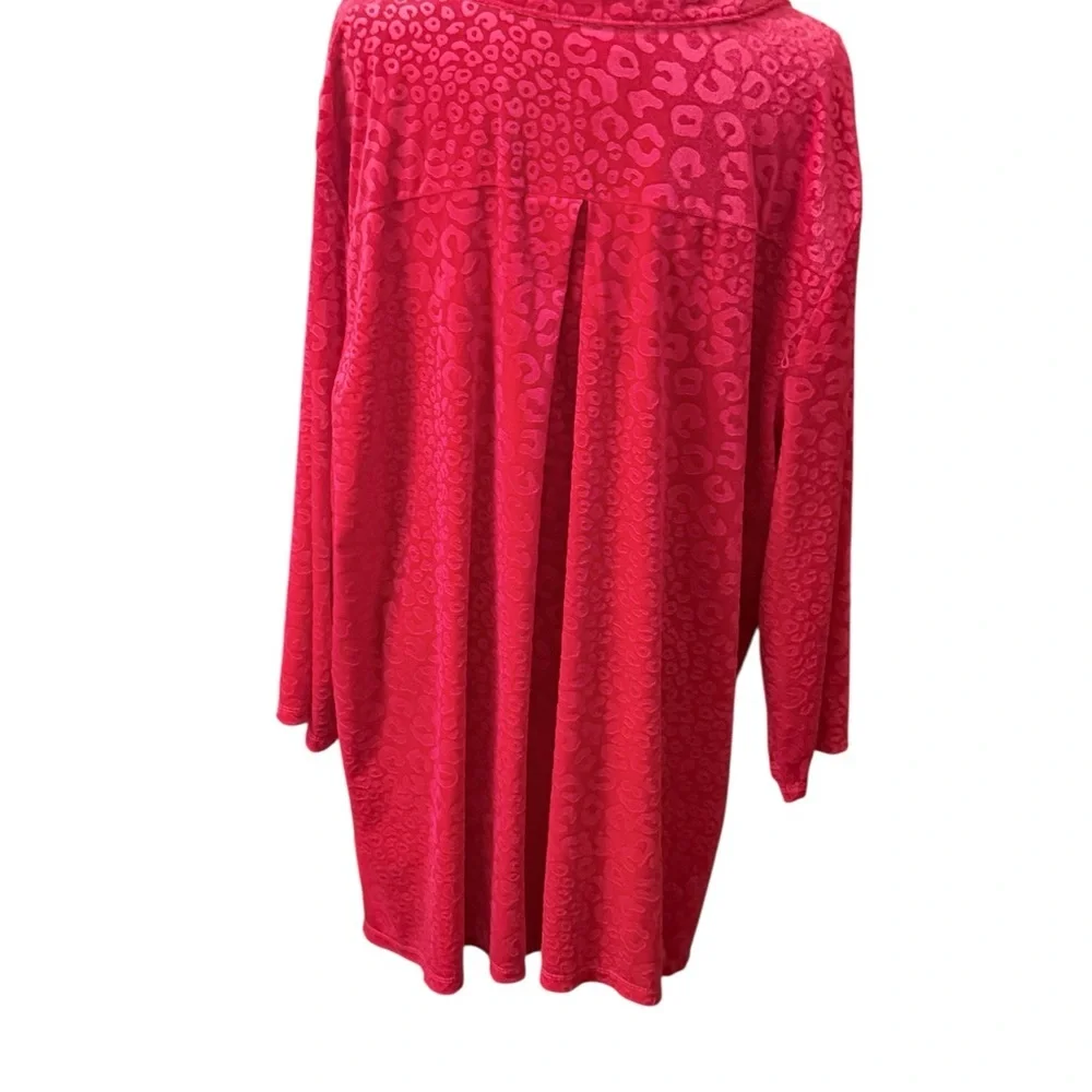 Ruby Rd. Red Leopard Button-Down Shirt - Picture 4 of 5